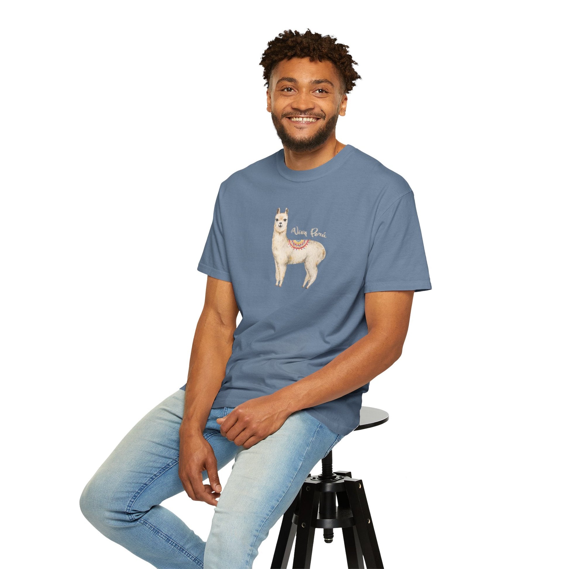 Llama Viva Peru! l Unisex Garment - Dyed T-shirt l 100% Cotton l Comfort Colors - Canapino Designs
